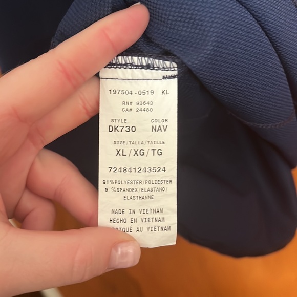 Dickies scrub top - Picture 3 of 3